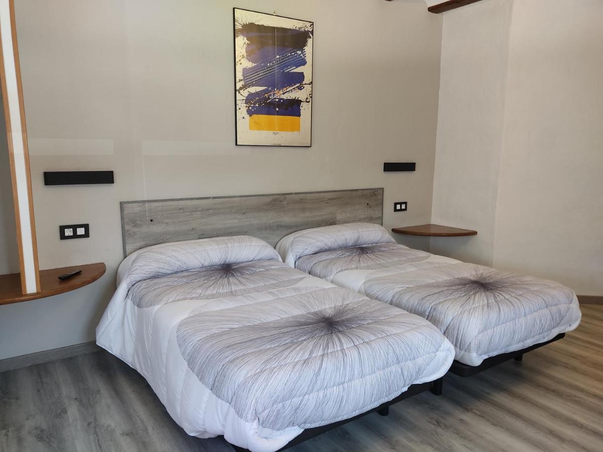 לוס ארקוס Hostal Suetxe מראה חיצוני תמונה