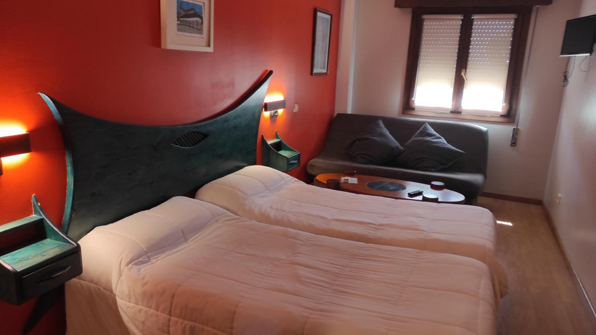 לוס ארקוס Hostal Suetxe מראה חיצוני תמונה