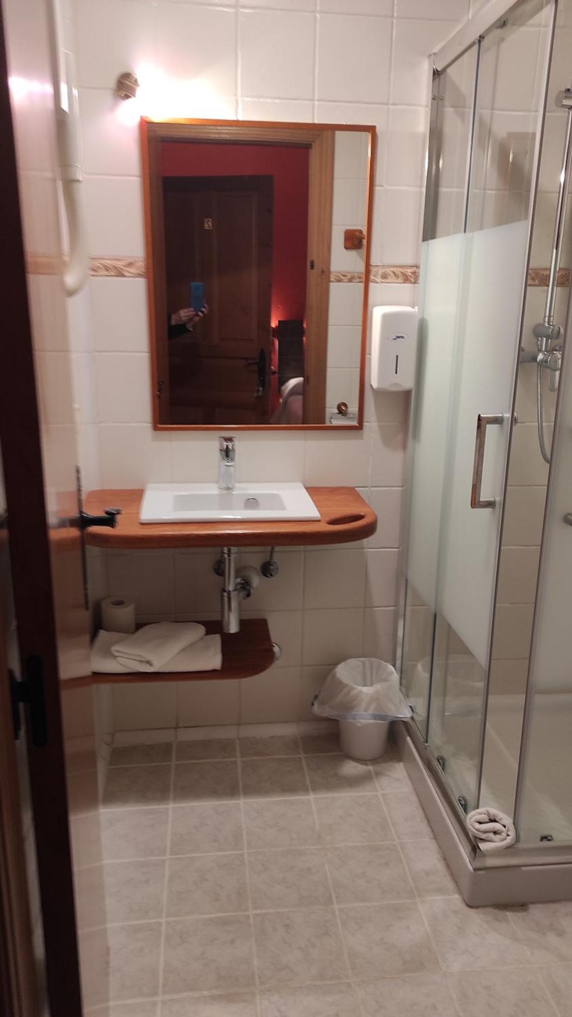 לוס ארקוס Hostal Suetxe מראה חיצוני תמונה